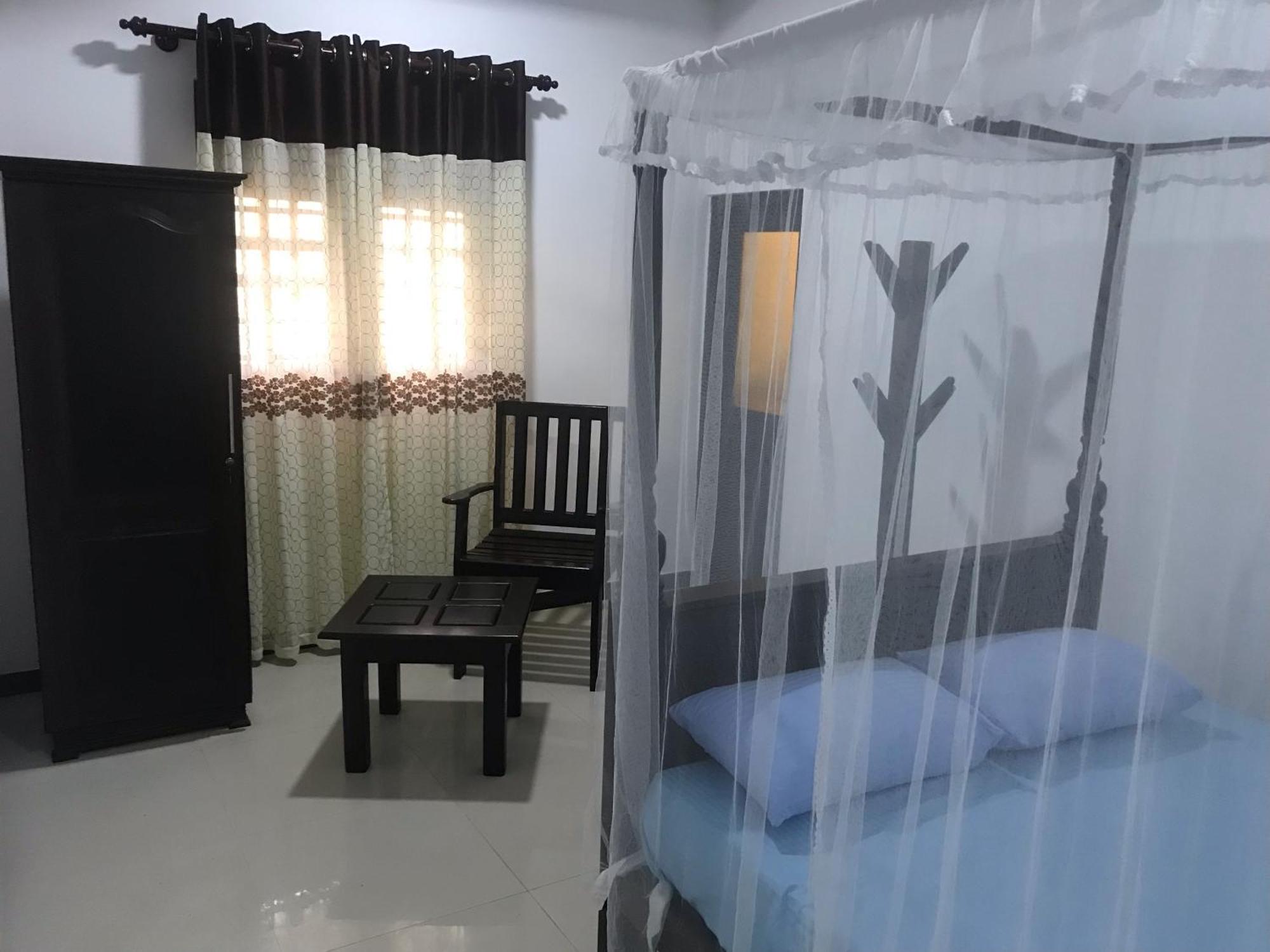 Bandulas Beach House Hikkaduwa Phòng bức ảnh